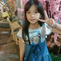 Trần Văn Ánh< em út nhà Trần>(bn thân Ý)