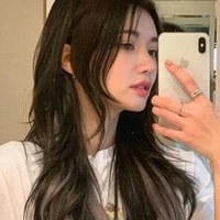 Khắc Nhậm Uyển(cô)