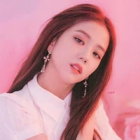 Kim Trí Tú:Kim Jisoo