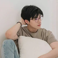 Blue Pongtiwat