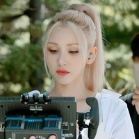 Jeon Somi “em bé yangho”