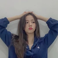 KIM JISOO