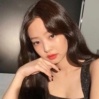 Jennie Kim{Em}