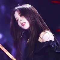 JiSoo-y