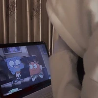 con chuyên gia xoá chuyện