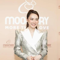 Nhã Phương(mẹ Ngọc)