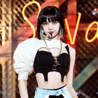 Lalisa(cô)