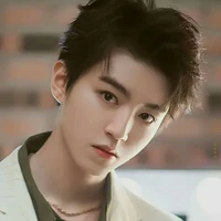 Vương Tuấn Khải