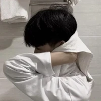 Lê Vũ Thanh Hoàng/na9/