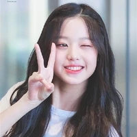 bé đẹp gái mang tên vô danh