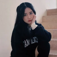 Quỳnh ( bạn Nhung )