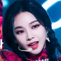 Kim Karina