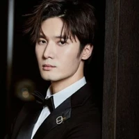 Lưu Hải Khoan(bn NB)