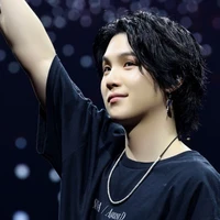 Min Yoon-gi(Suga)