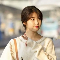 là IU Manoban(nàng)