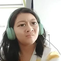 Tác giả Xù đáng yêu số 1 từ dưới đếm lên