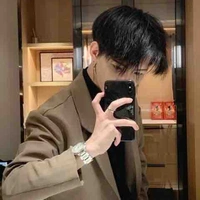 Hàn Phạm Hắc Minh ‘anh trai na9’