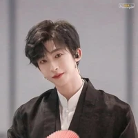 Hạ Long Vũ - anh