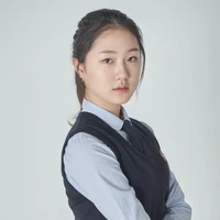 Yoon I-sark