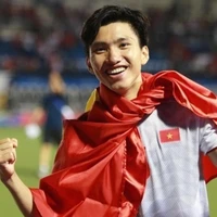 Văn Hậu