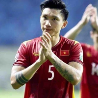 Văn Hậu