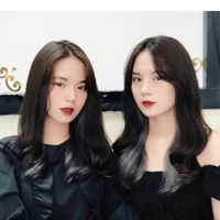 Hai chị em Thảo và Linh