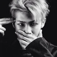 KIM NAM-JOON(ba cô)