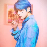 KIM TAEHYUNG(V)
