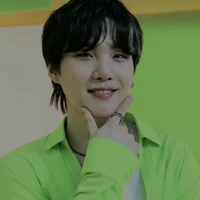 MIN YOONGI(SUGA)