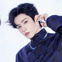 ( Anh )Lưu Diệu Văn