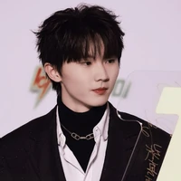 ( Anh )Mã Gia Kỳ