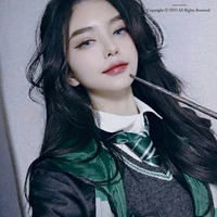 Olivia Queen