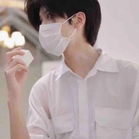 Hoàng Sư Tử/leo