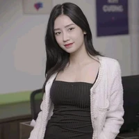 thuý Quỳnh (bn nhung thik hoàng anh)
