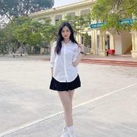con quan chơi cùng Nhung
