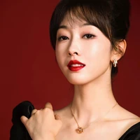 Tuyên Lộ ( chị họ TC, LT )