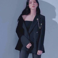 Jisoo 