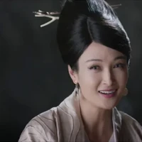 VỢ BẠCH CHỈ