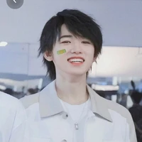 Tống Á Hiên
