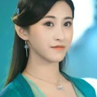 tiểu tinh linh ở trong kim thủy lịnh bài