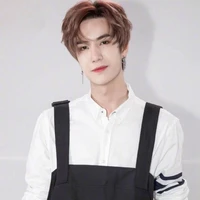 Vương Nhất Bác