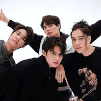 F4