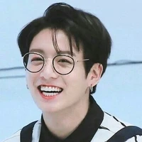 🐰Kookie 🐰