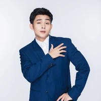 Jun (bạn thân Huy )