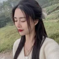 Ngọc( mẹ Thảo Lee)