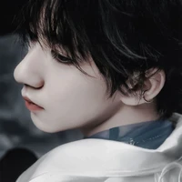 Hạ Tuấn Lâm_Cậu