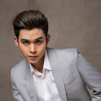 Jun(bạn thân Huy)