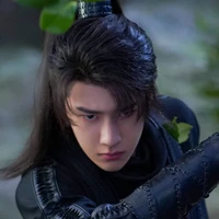 Tạ Doãn