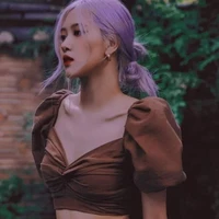 Chaeyoung (cô)