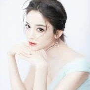 Thanh Thiên Hoa - mẹ các anh và cô